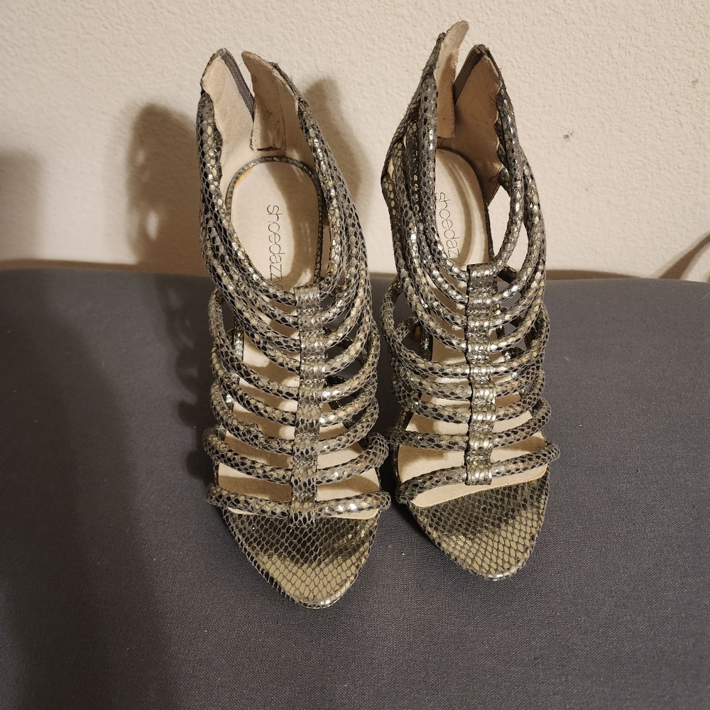 Women's heels sz 8.5